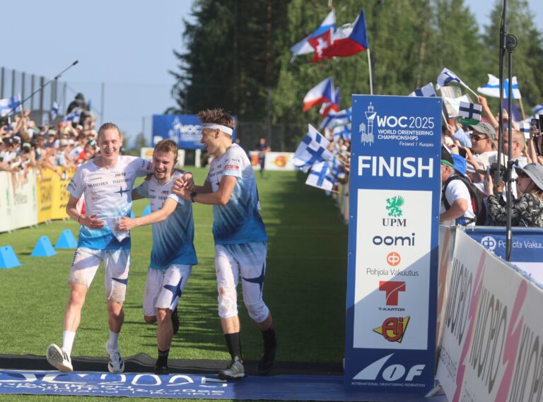 Suomen miehille pronssimitalit dramaattisessa viestissä